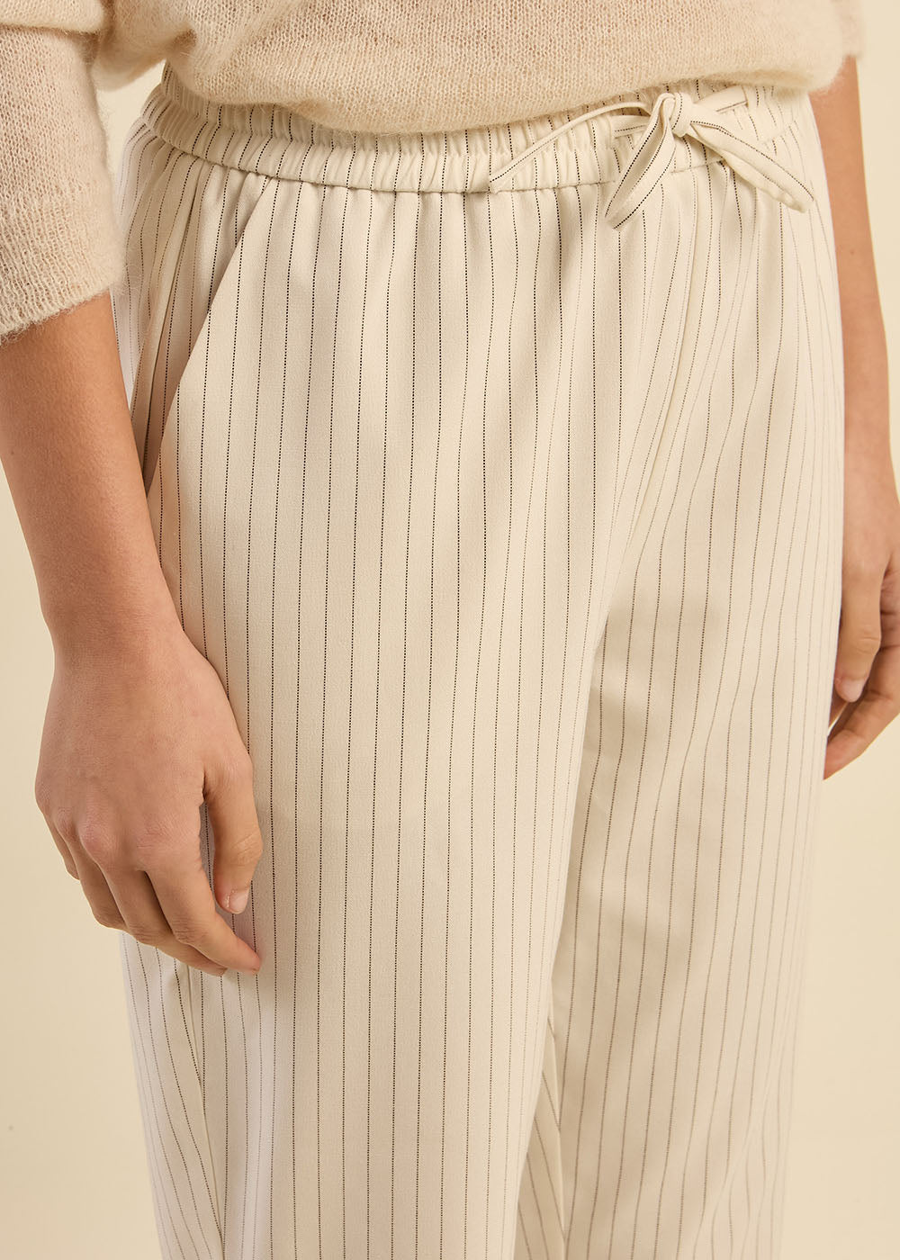 PLESOL Fluid straight-leg pants with elastic waist and stripes - 2 - Sud Express - Sud Express