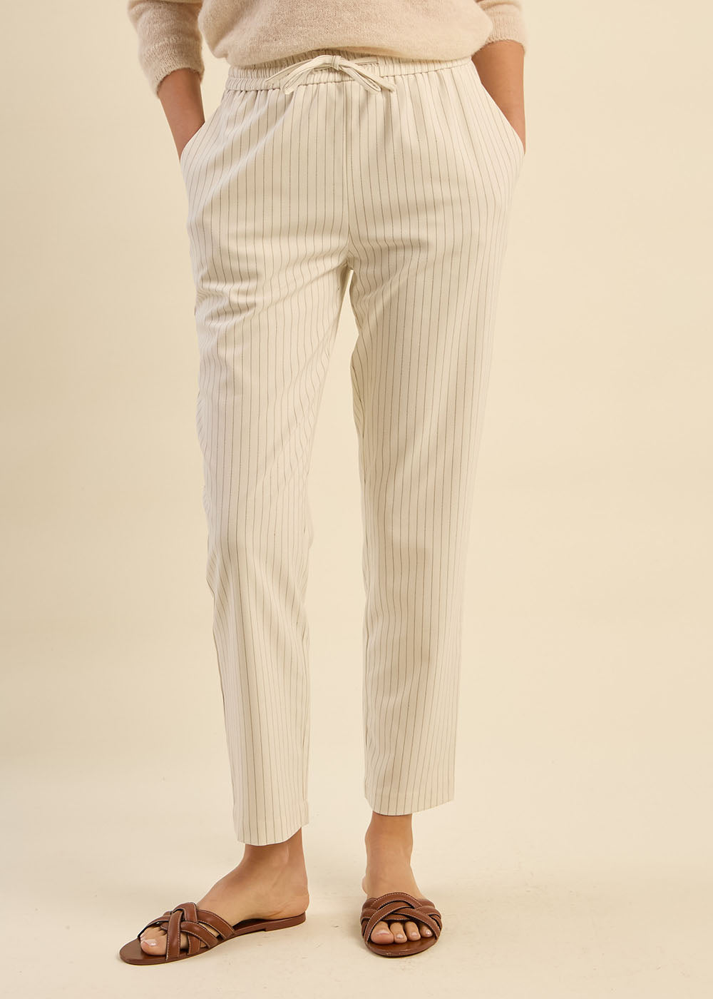 PLESOL Fluid straight-leg pants with elastic waist and stripes - 4 - Sud Express - Sud Express