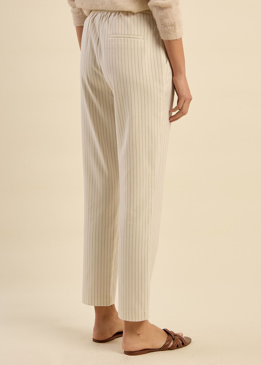 Fluid straight-leg pants with elastic waist and stripes - Sud Express - 5 - Sud Express