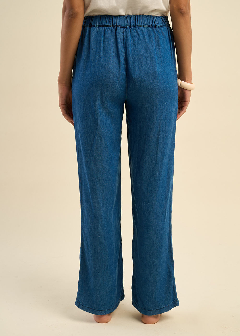 Fluid trousers in denim-effect lyocell and linen - Sud Express - 3 - Sud Express
