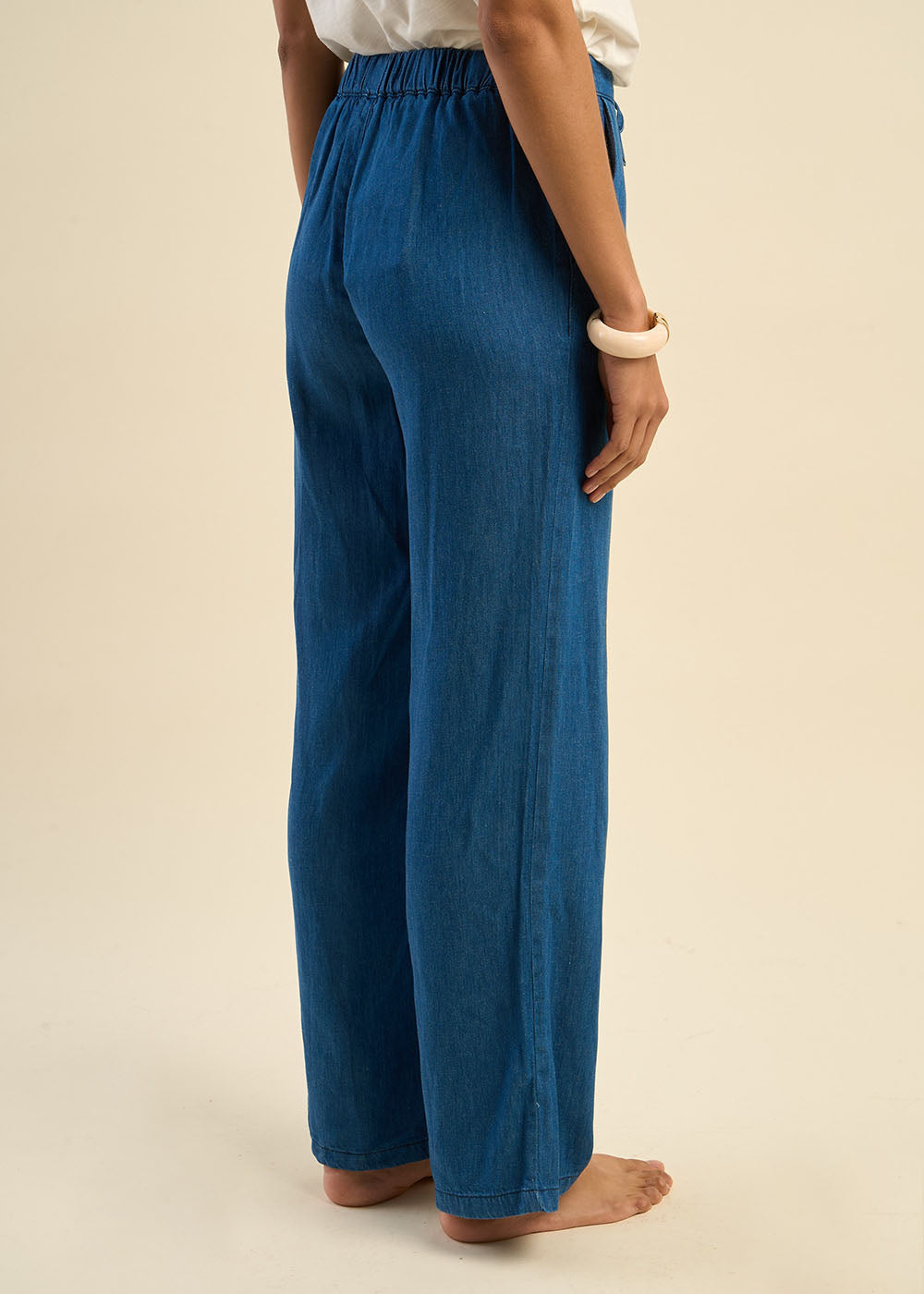 Fluid trousers in denim-effect lyocell and linen - Sud Express - 6 - Sud Express