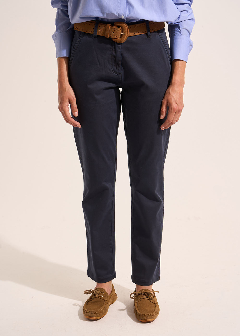 Low-rise chino trousers - Sud Express - 2 - Sud Express