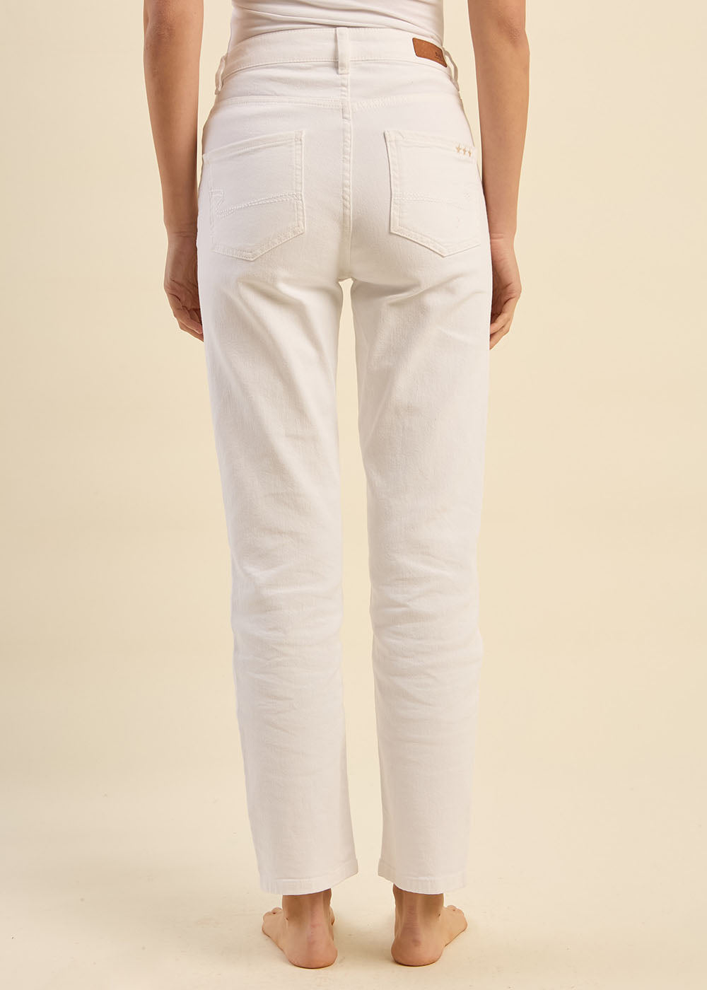 DEBBY Five-pocket high-waisted jeans - 3 - Sud Express - Sud Express