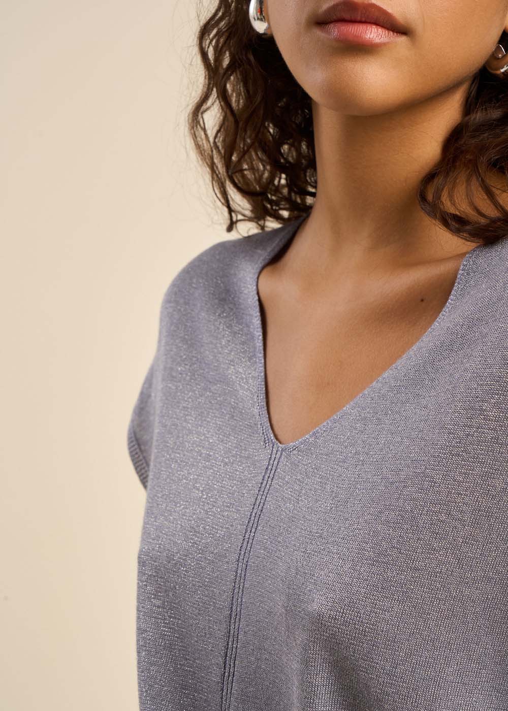 MARGARRET Oversized V-neck short-sleeve sweater - 4 - Sud Express - Sud Express