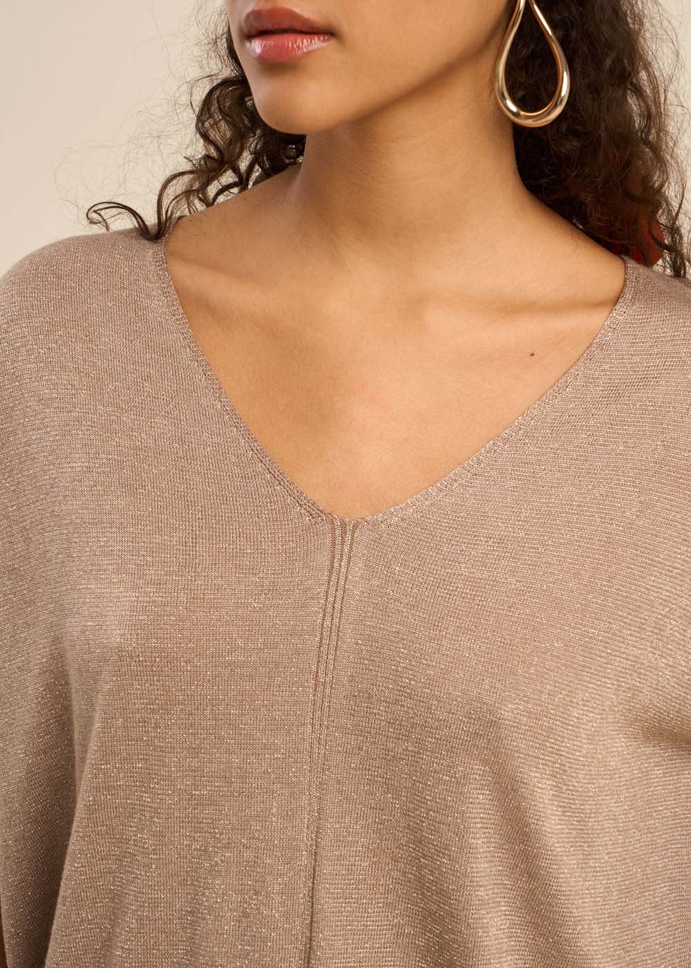 MARGARRET Oversized V-neck short-sleeve sweater - 4 - Sud Express - Sud Express