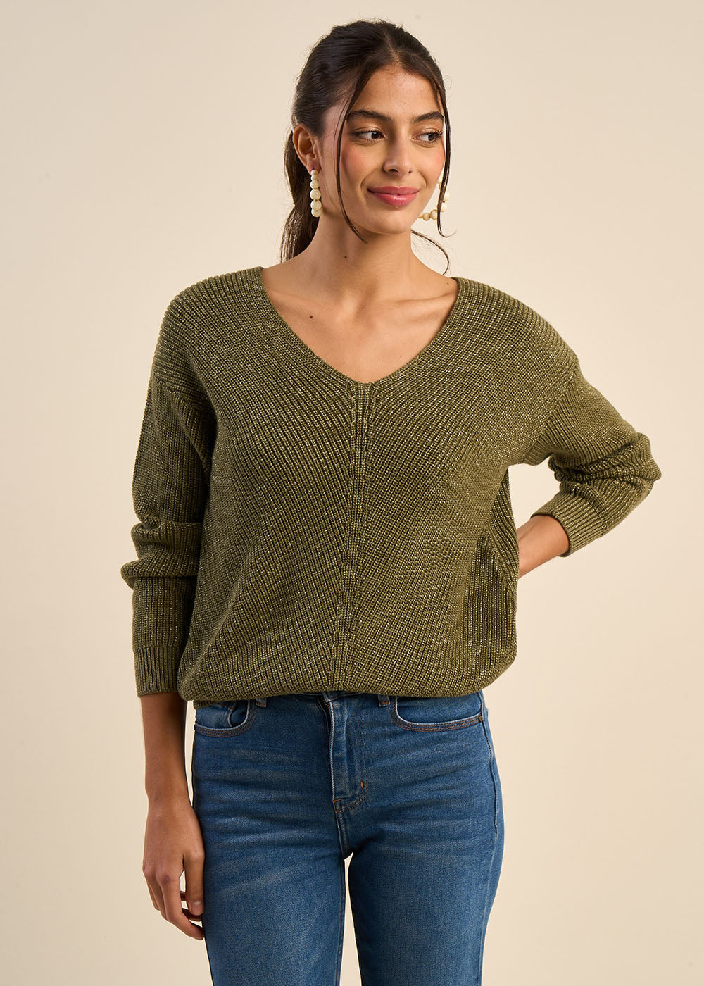Loose-fitting V-neck jumper with lurex details - Sud Express - 1 - Sud Express