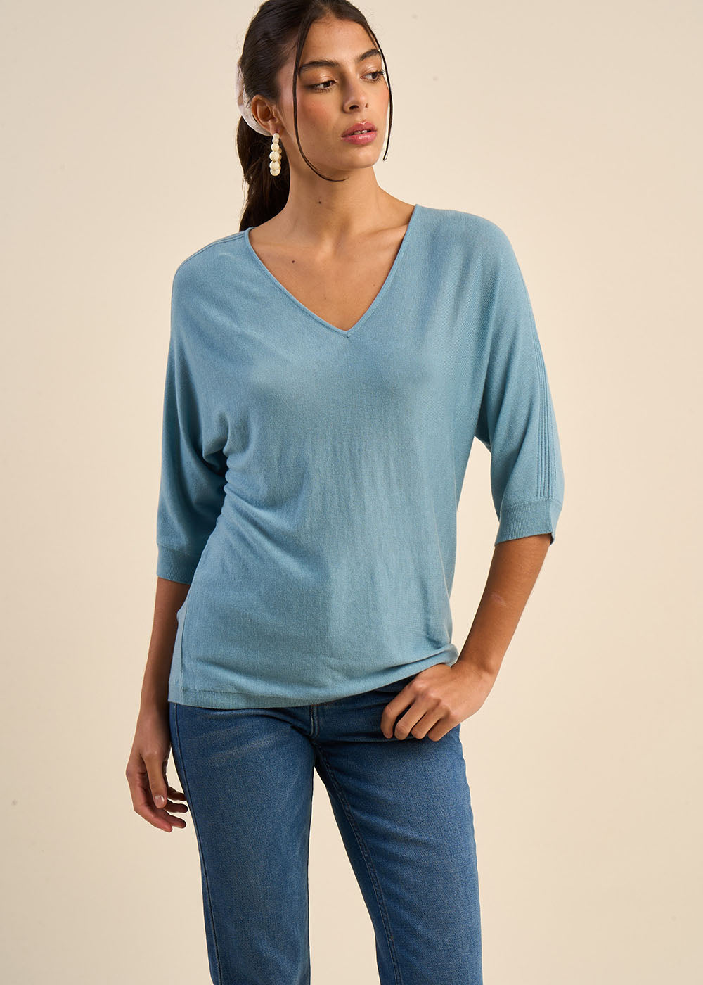 Oversized jumper with bat sleeves  - Sud Express - 5 - Sud Express