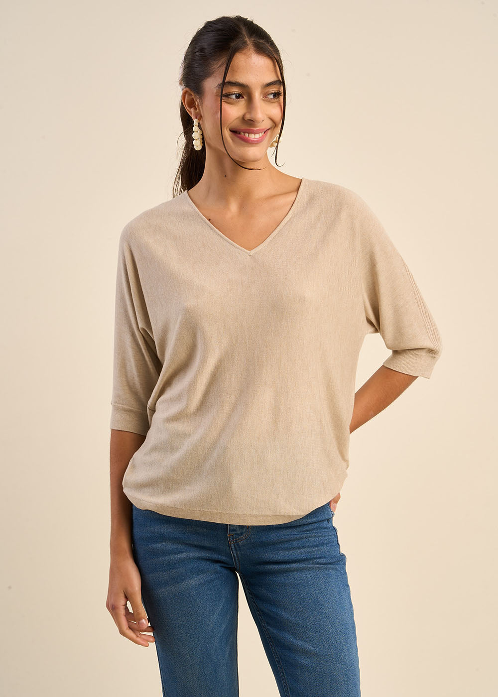 Oversized jumper with bat sleeves  - Sud Express - 5 - Sud Express