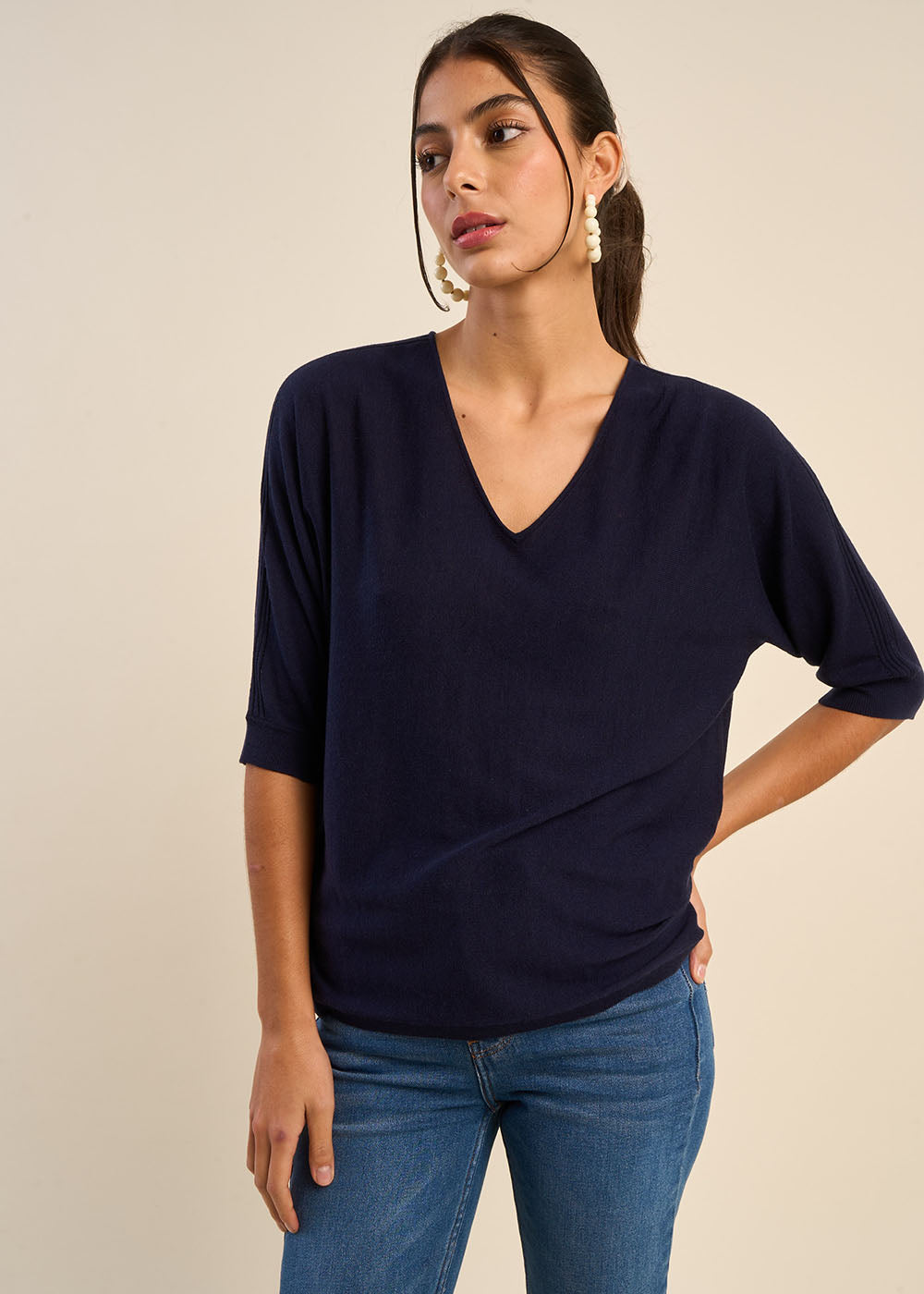 Oversized jumper with bat sleeves  - Sud Express - 5 - Sud Express
