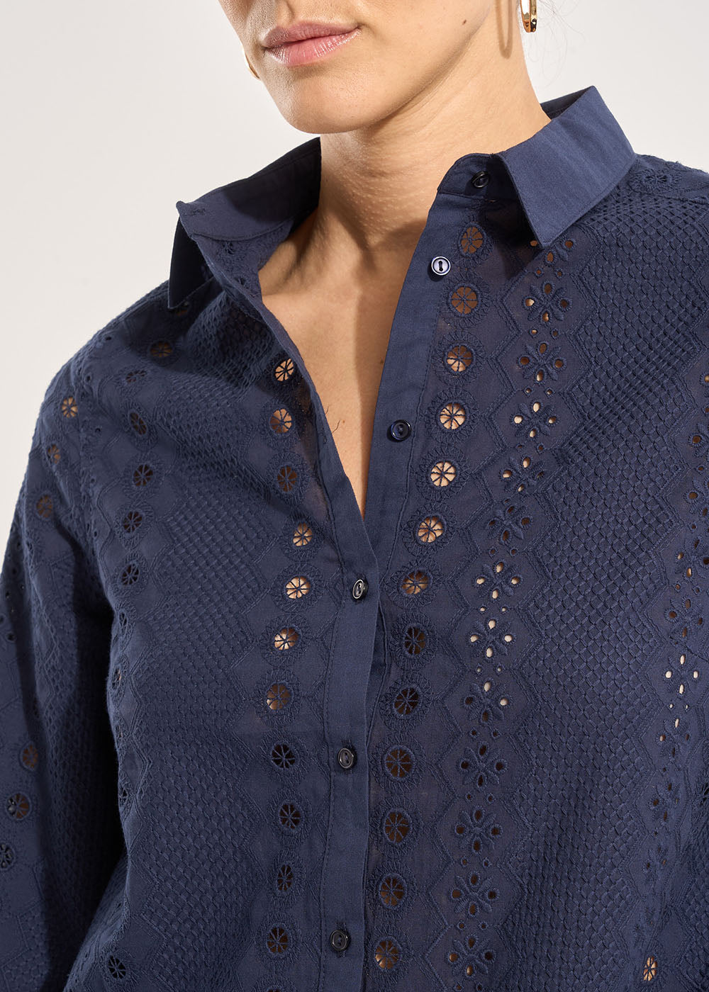 CELINE Cotton shirt with english embroidery - 2 - Sud Express - Sud Express