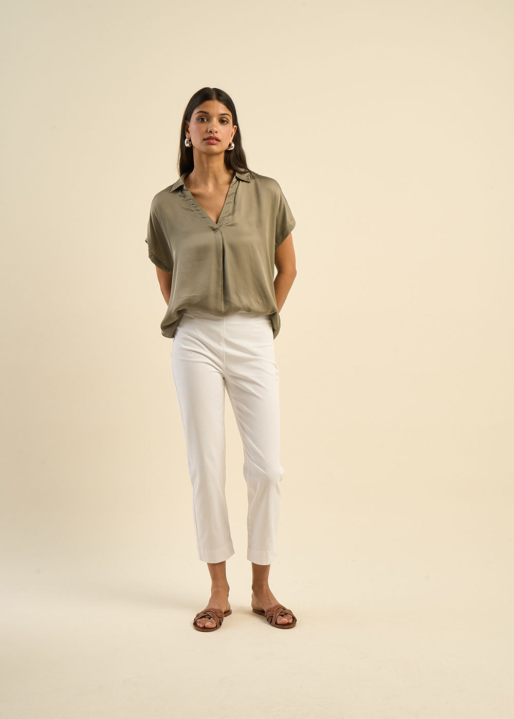 Top with flowing shirt collar - Sud Express - 6 - Sud Express