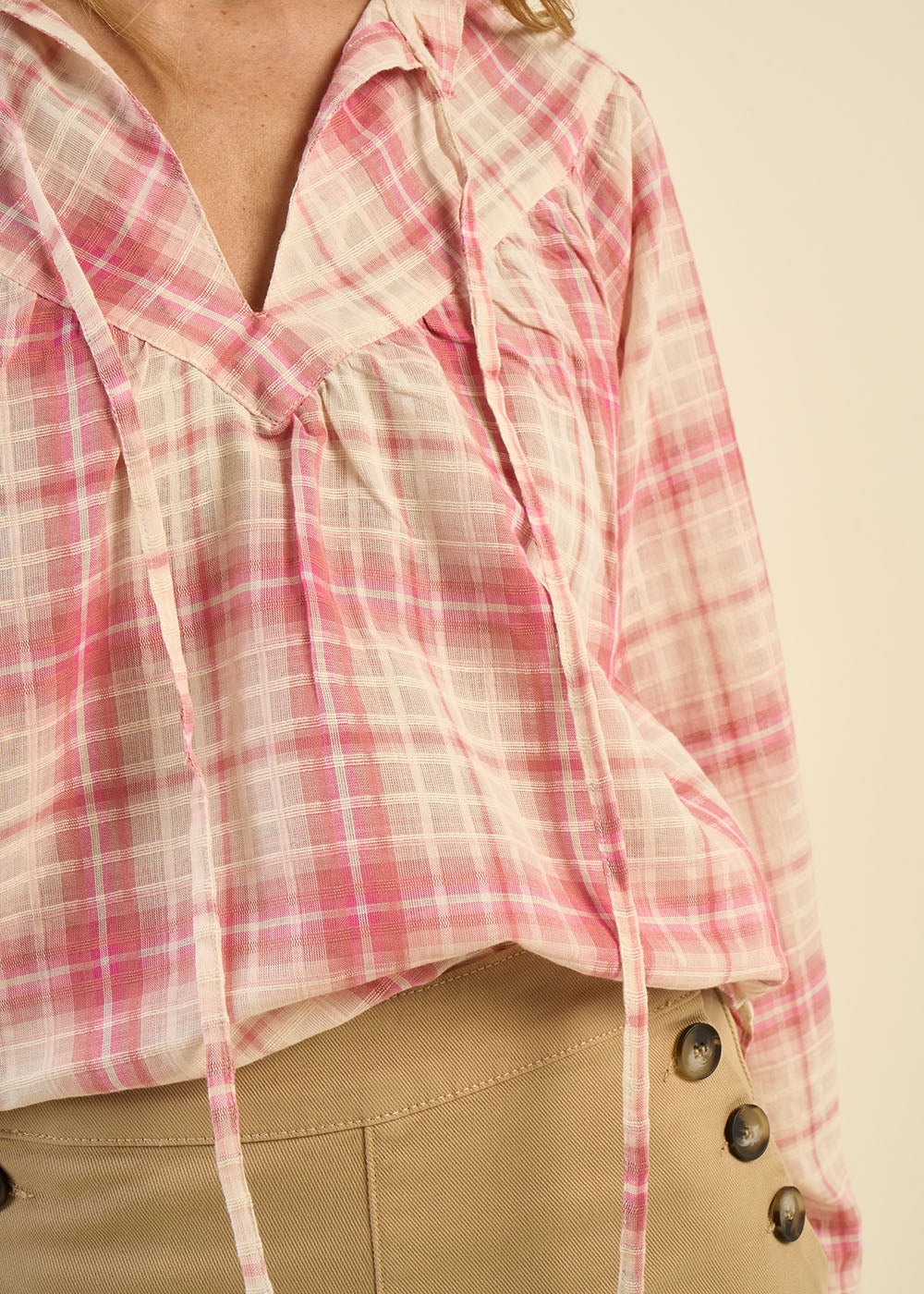 CALORIANE Checked blouse with high collar - 3 - Sud Express - Sud Express
