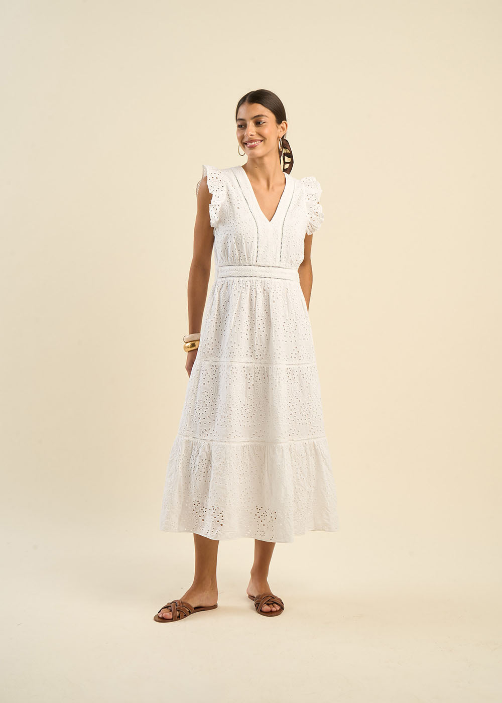 Embroidered long dress WHITE RIVAKA Sud Express Embroidered long dress WHITE RIVAKA Sud Express