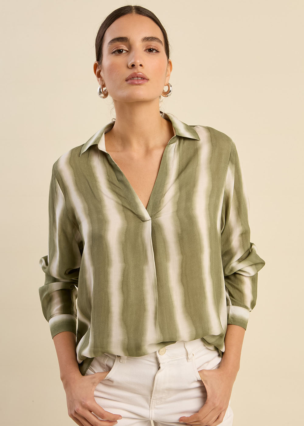 Fluid top with tie and dye stripes - Sud Express - 7 - Sud Express