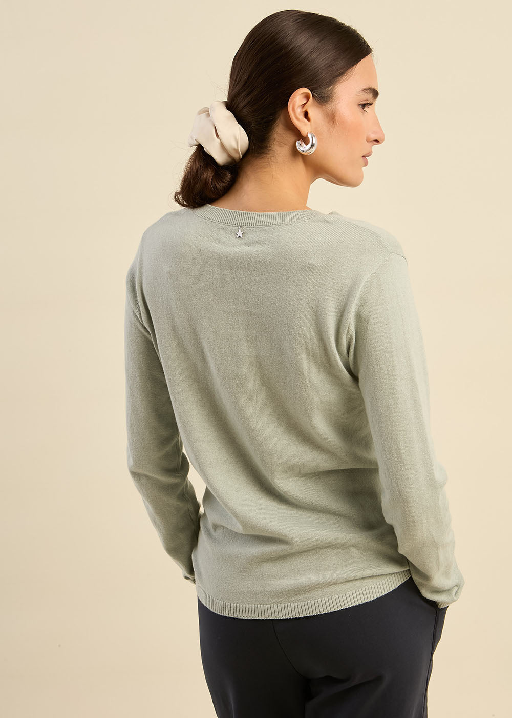 MARSENYA V-Neck Sweater - 3 - Sud Express - Sud Express
