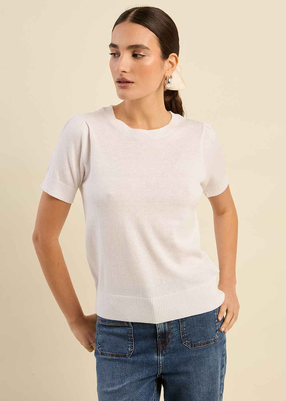 Short-sleeve sweater with pleated shoulders - Sud Express - 5 - Sud Express