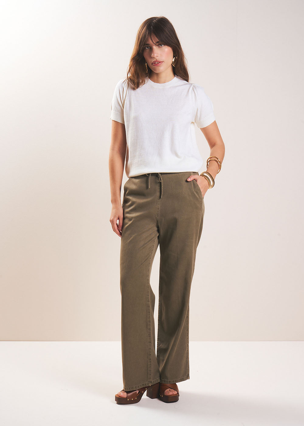 Short-sleeve sweater with pleated shoulders - Sud Express - 5 - Sud Express