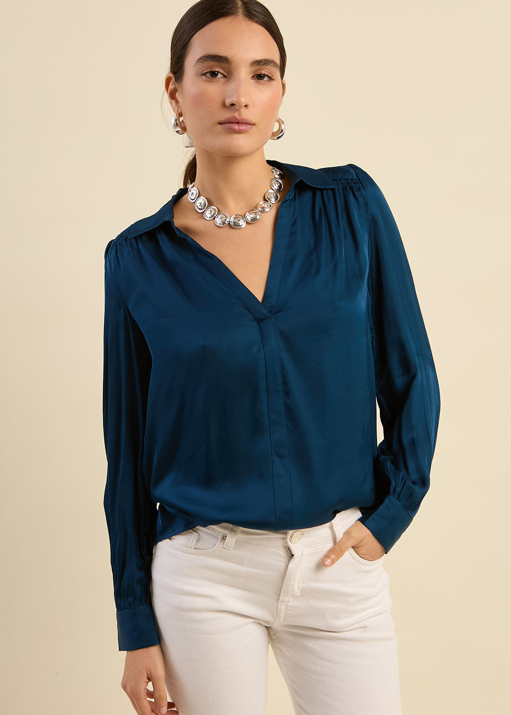 V-neck flowing blouse - Sud Express - 7 - Sud Express