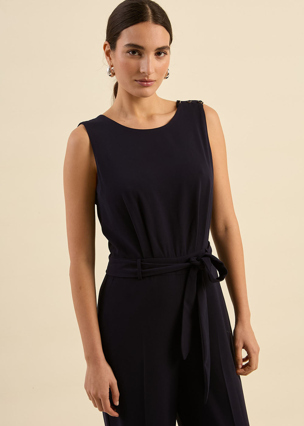 Belted jumpsuit with wide legs and shaped pleats - Sud Express - 7 - Sud Express