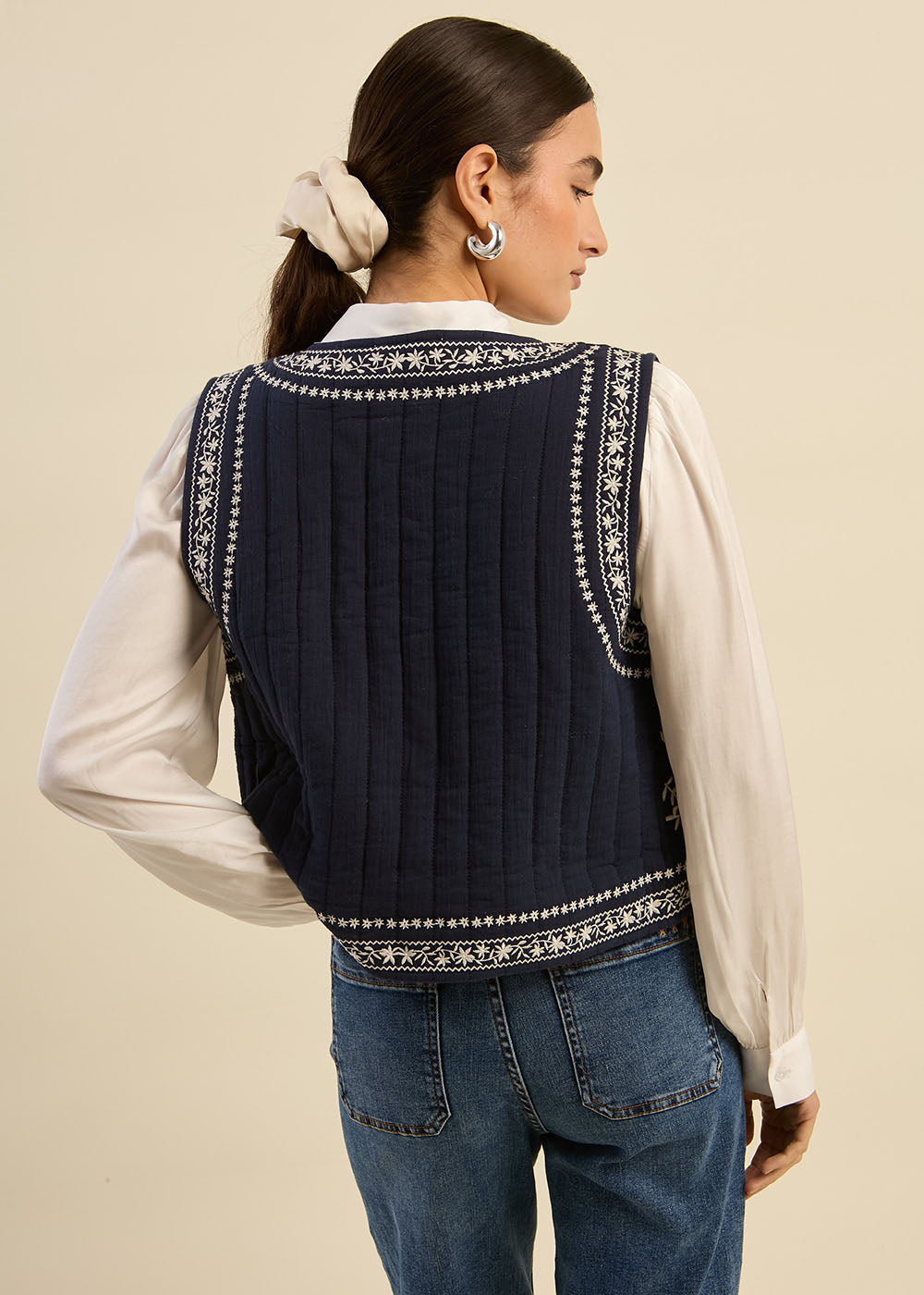 GAMIA Sleeveless embroidered waistcoat in cotton gauze - 3 - Sud Express - Sud Express