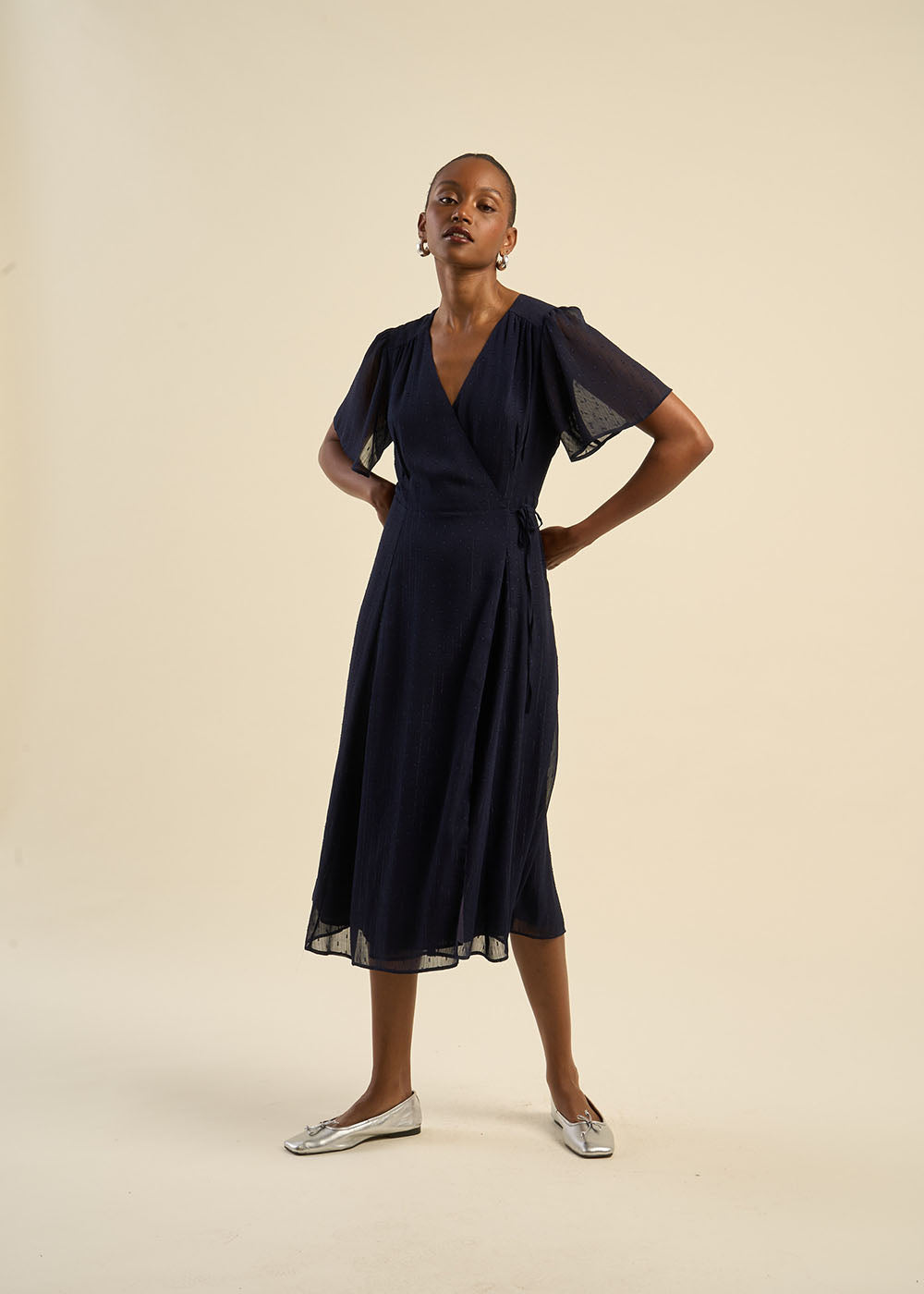 Short-sleeved patterned maxi dress - Sud Express - 6 - Sud Express