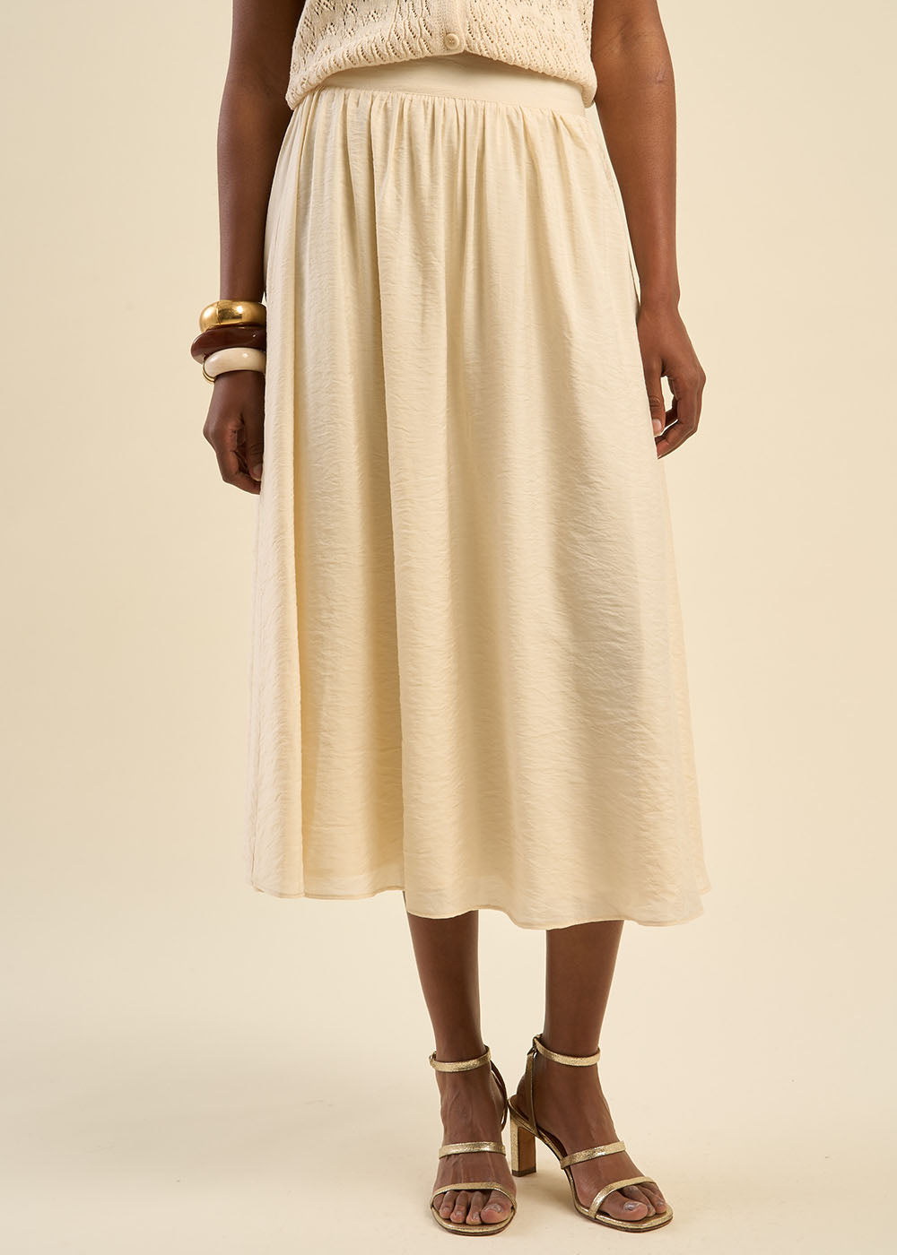 Flared midi skirt with crinkle effect - Sud Express - 4 - Sud Express