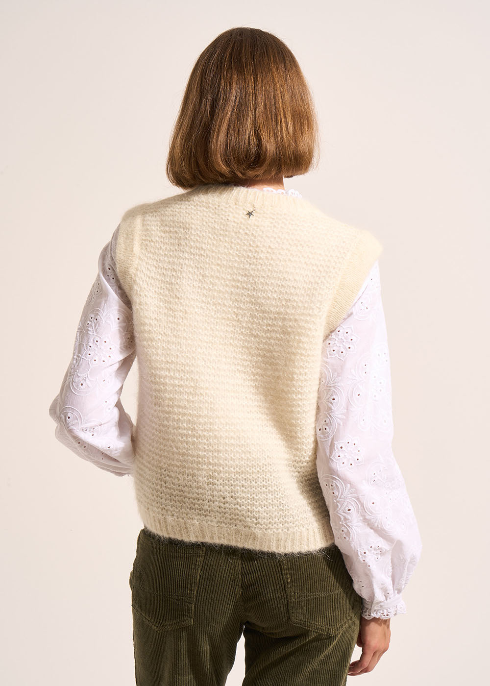 MOTANAX Sleeveless round-neck jumper with lurex detail - 3 - Sud Express - Sud Express