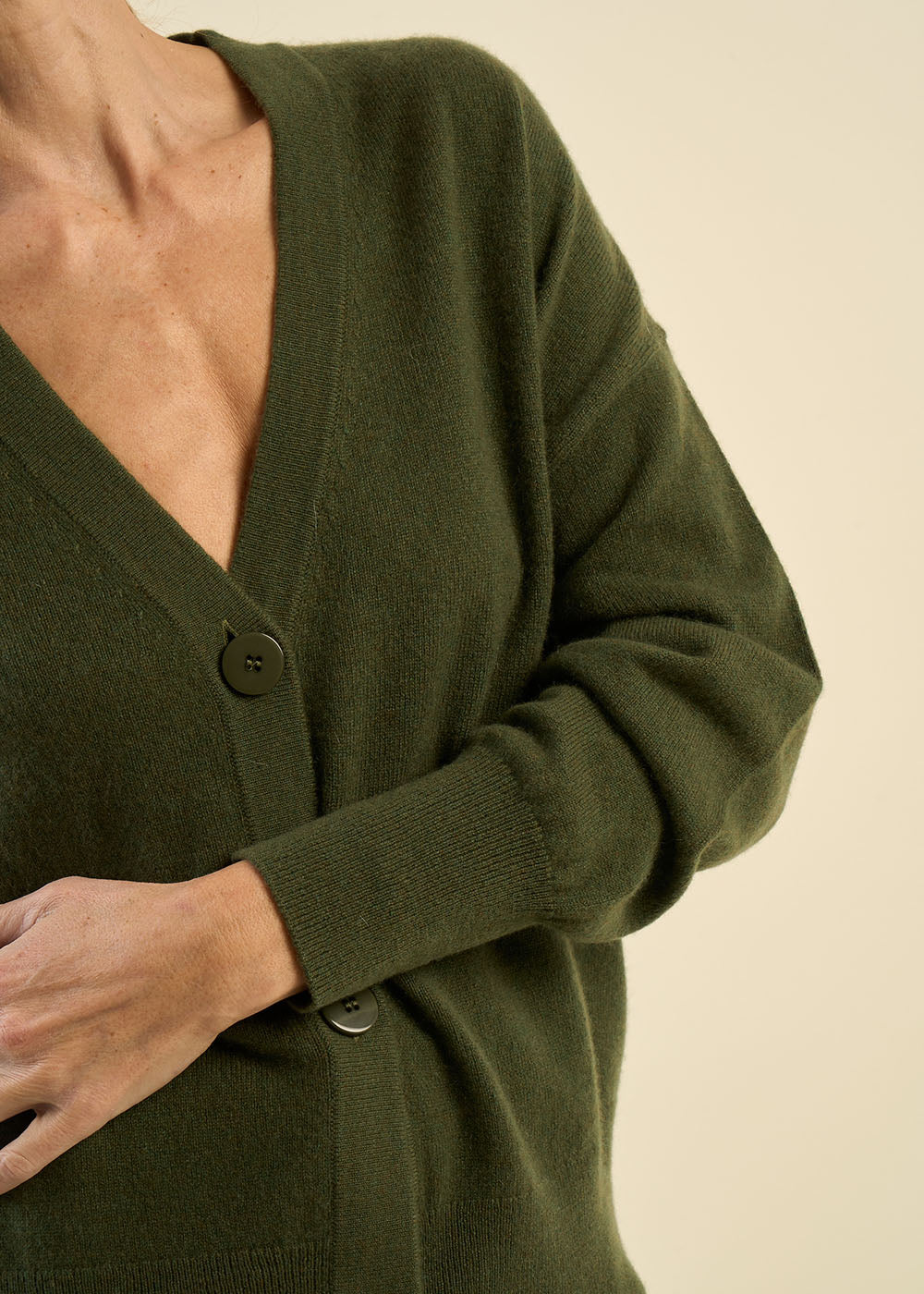 GRAMMOUY Cashmere V-neck cardigan - 2 - Sud Express - Sud Express