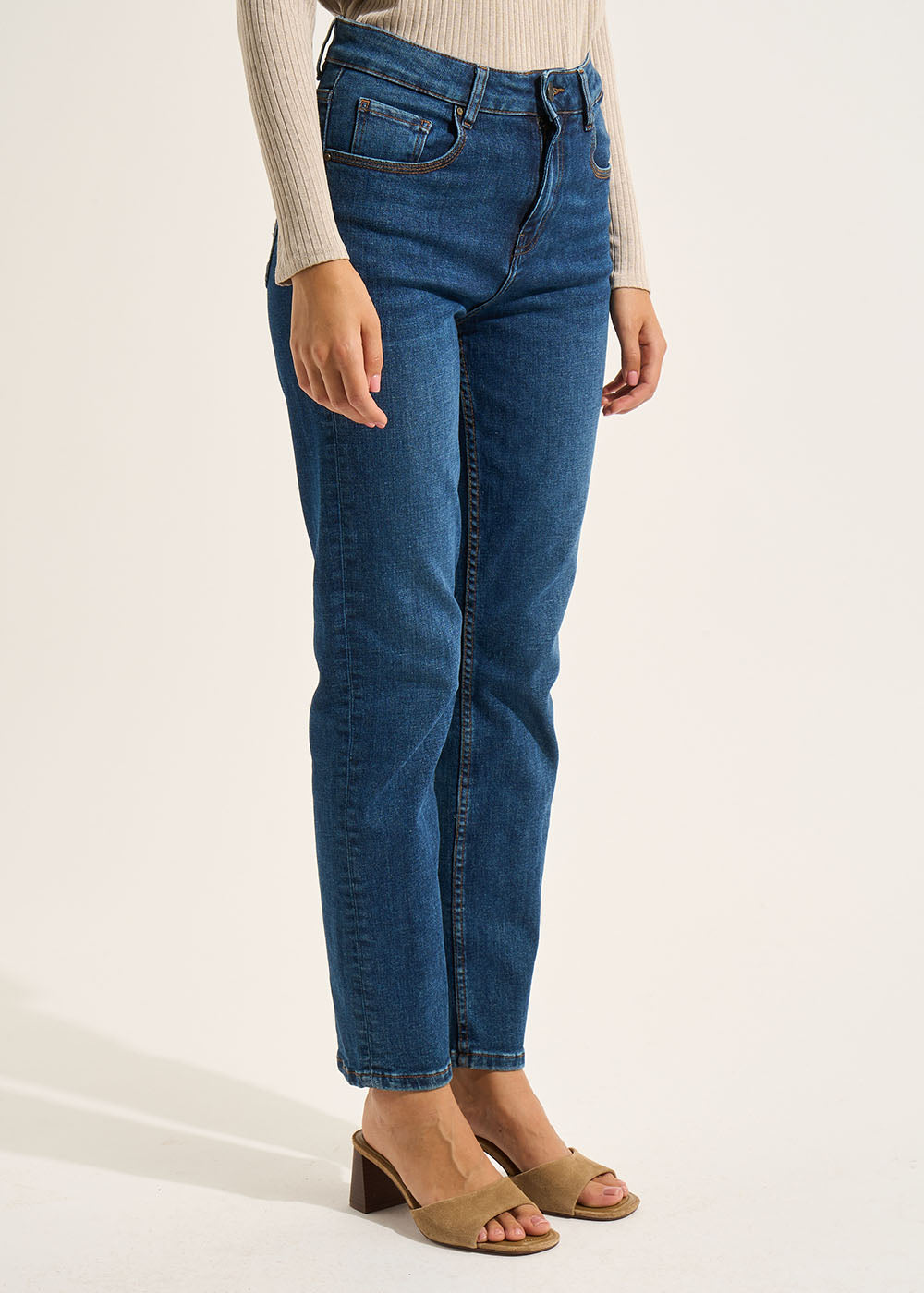 Five-pocket high-waisted jeans - Sud Express - 7 - Sud Express