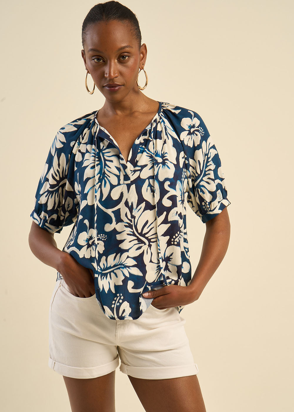 Denim shorts with cuffs - Sud Express - 5 - Sud Express