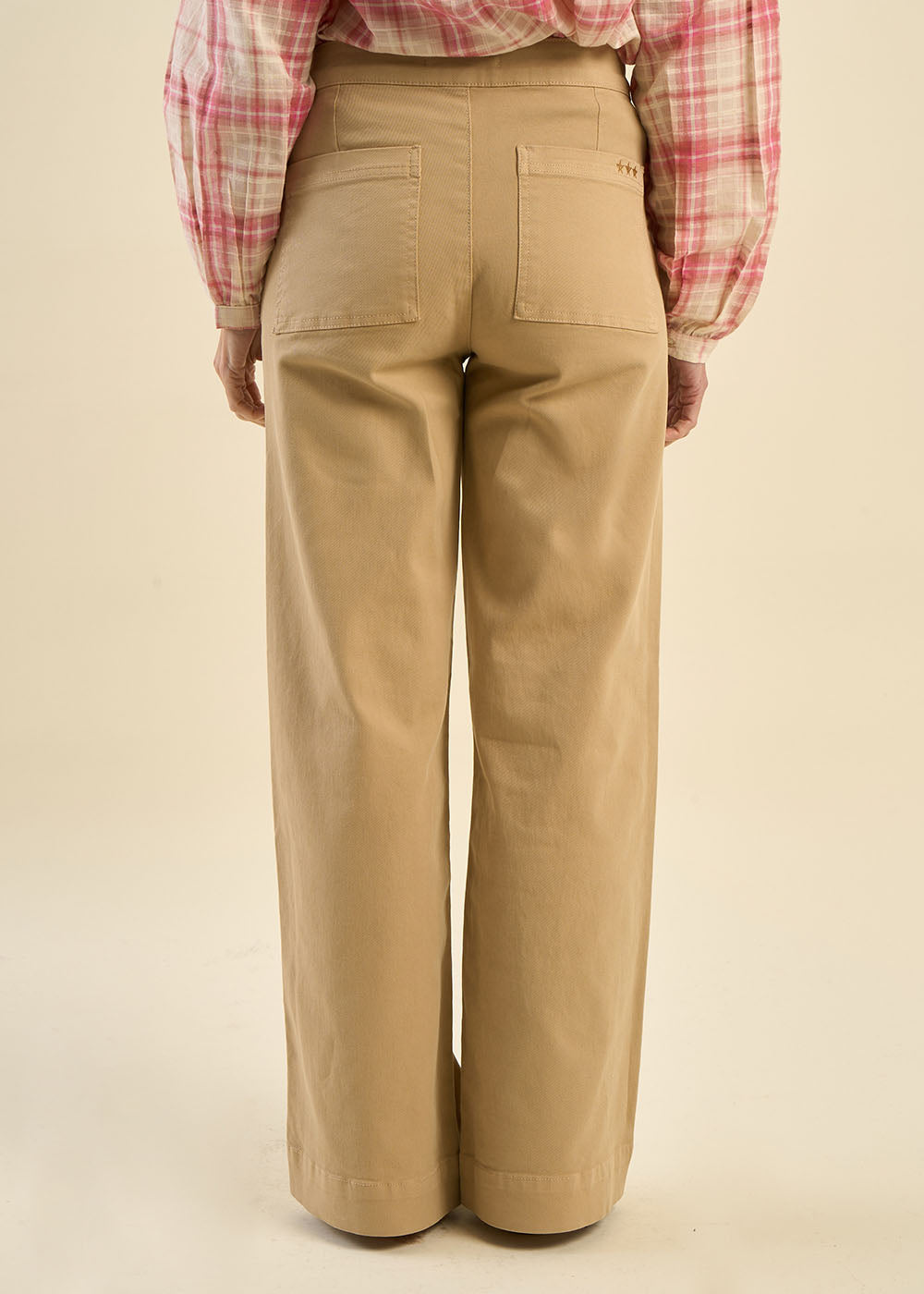 POMELO Straight-leg trousers with buttoned waistband - 4 - Sud Express - Sud Express