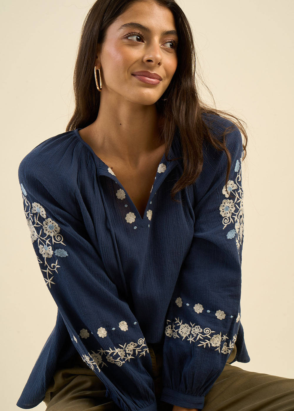 TOKAMA Loose-fitting embroidered blouse in cotton gauze - 1 - Sud Express - Sud Express
