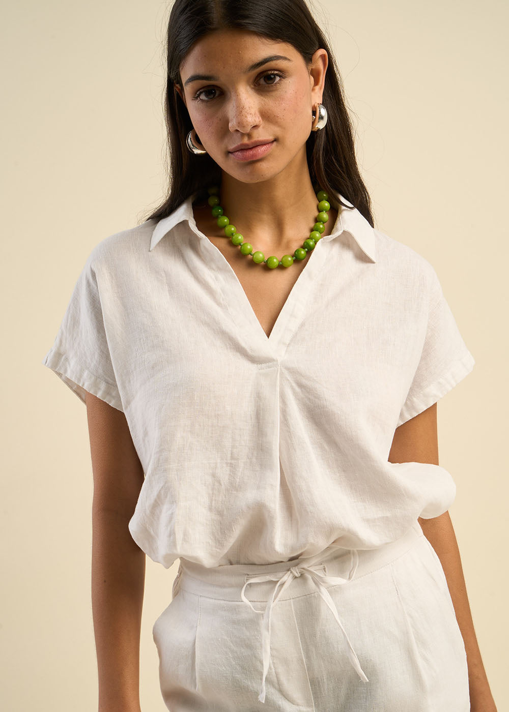 TAMINA Linen Blouse with V Neck - 1 - Sud Express - Sud Express