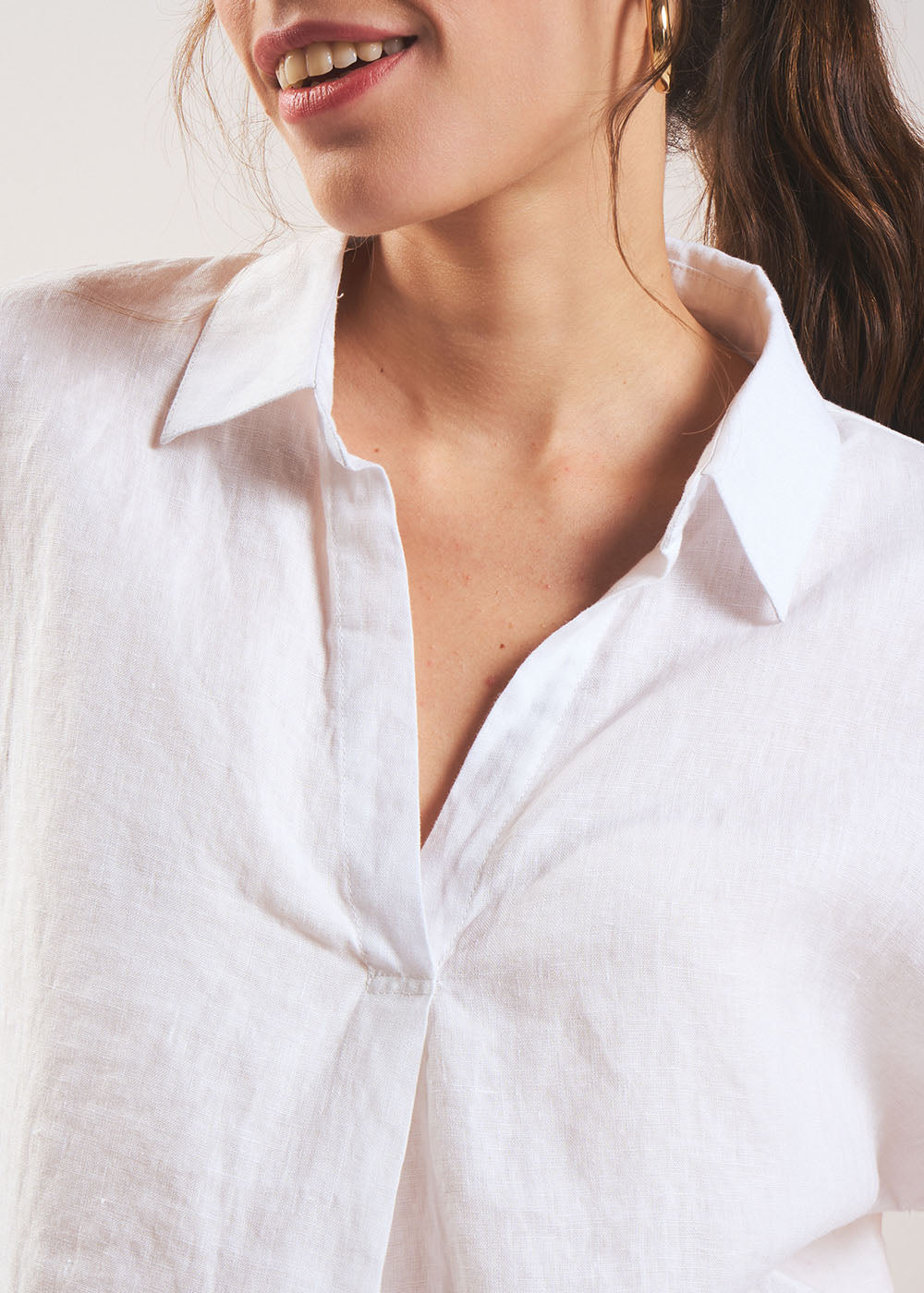 TAMINA Linen Blouse with V Neck - 2 - Sud Express - Sud Express