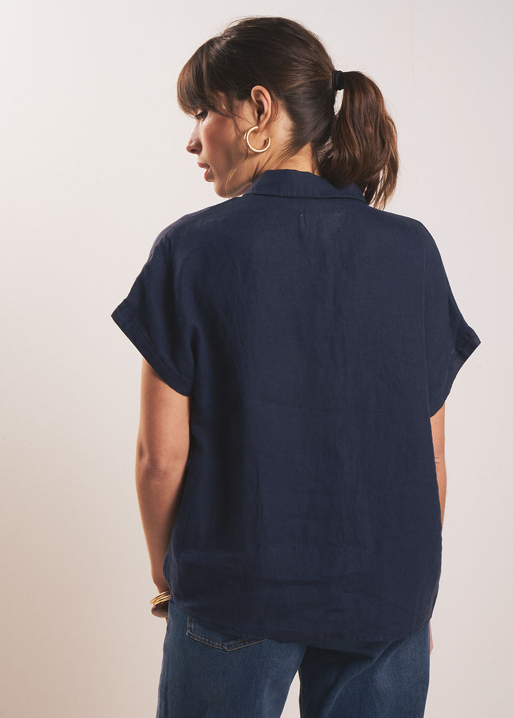TAMINA Linen Blouse with V Neck - 3 - Sud Express - Sud Express