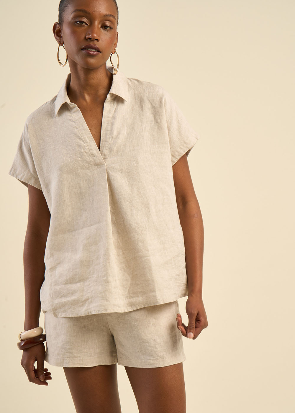 Linen Blouse with V Neck - Sud Express - 1 - Sud Express