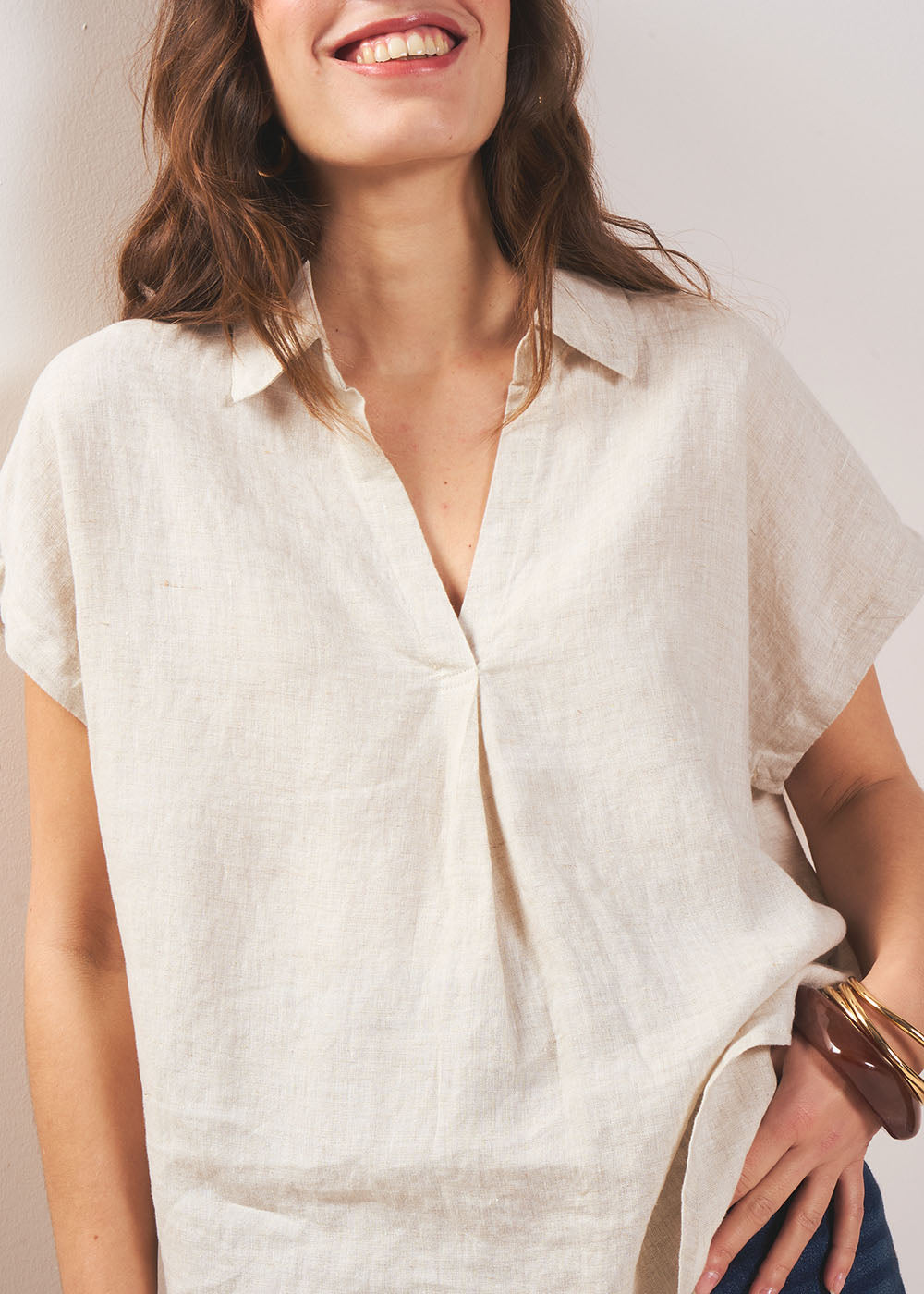 TAMINA Linen Blouse with V Neck - 2 - Sud Express - Sud Express