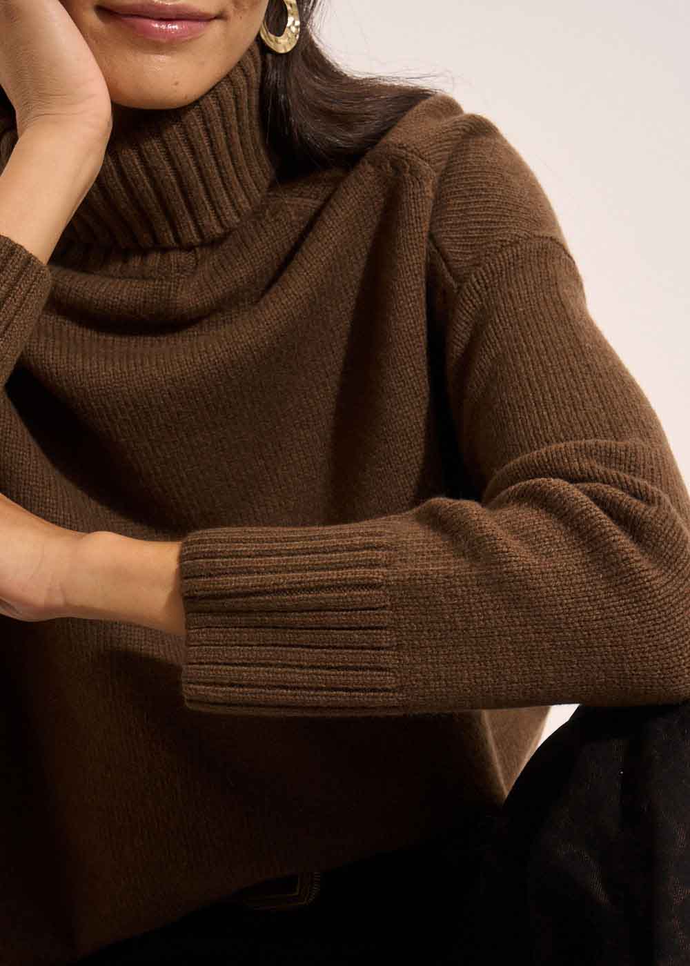Wool turtleneck sweater - Sud Express - 5 - Sud Express