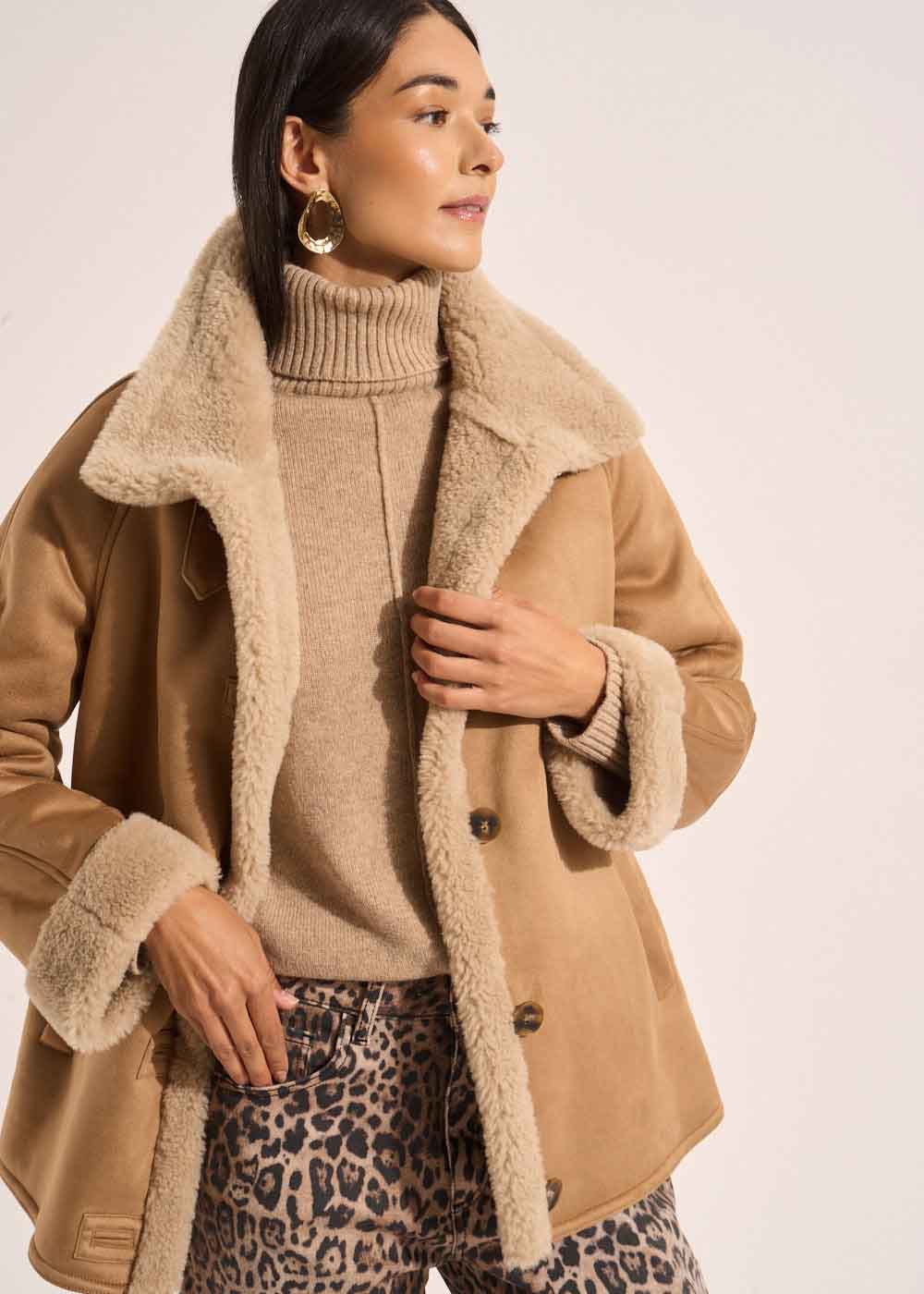 MUFFIN Faux shearling-inspired design - 1 - Sud Express - Sud Express