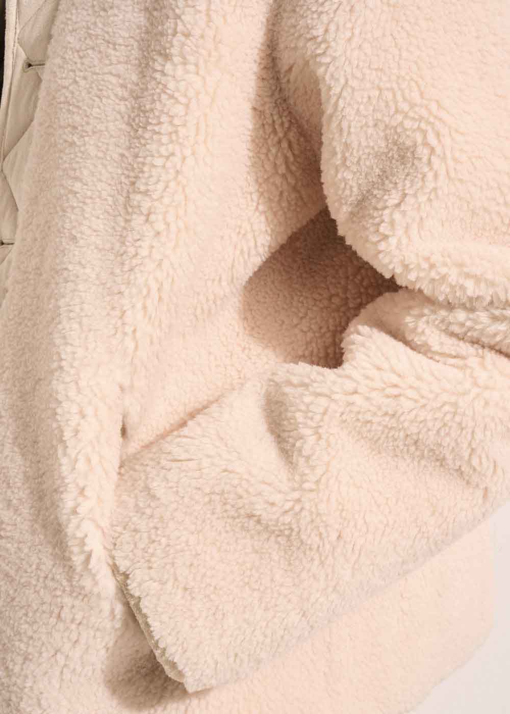 Reversible faux fur faux suede coat - Sud Express - 5 - Sud Express