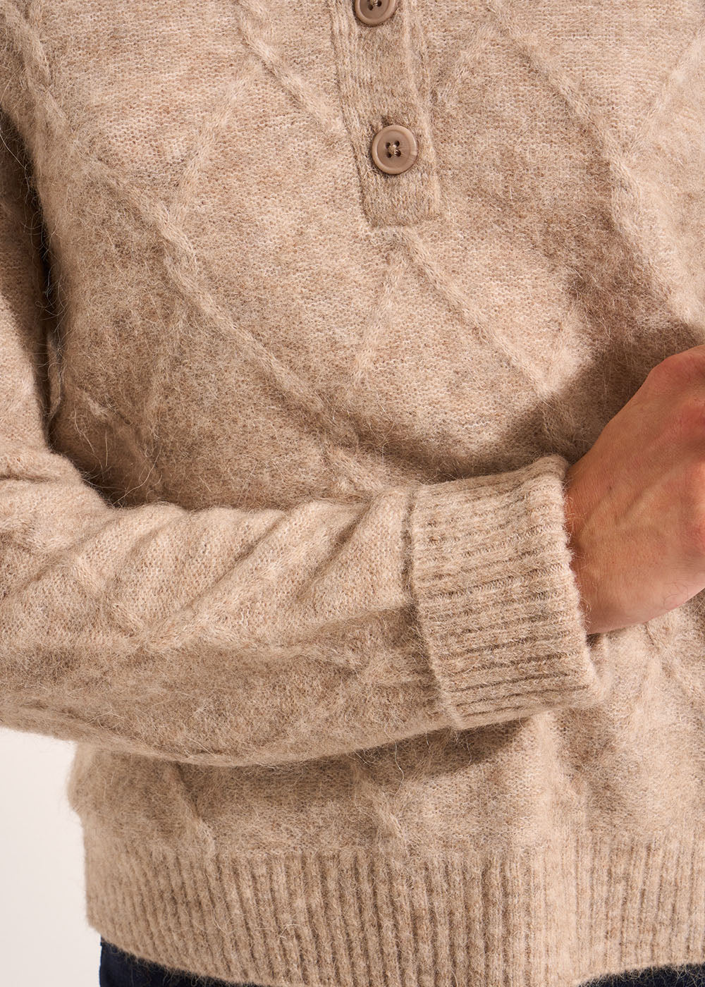 MAURICETTE Loose-fitting cable-knit jumper with a wide collar - 4 - Sud Express - Sud Express