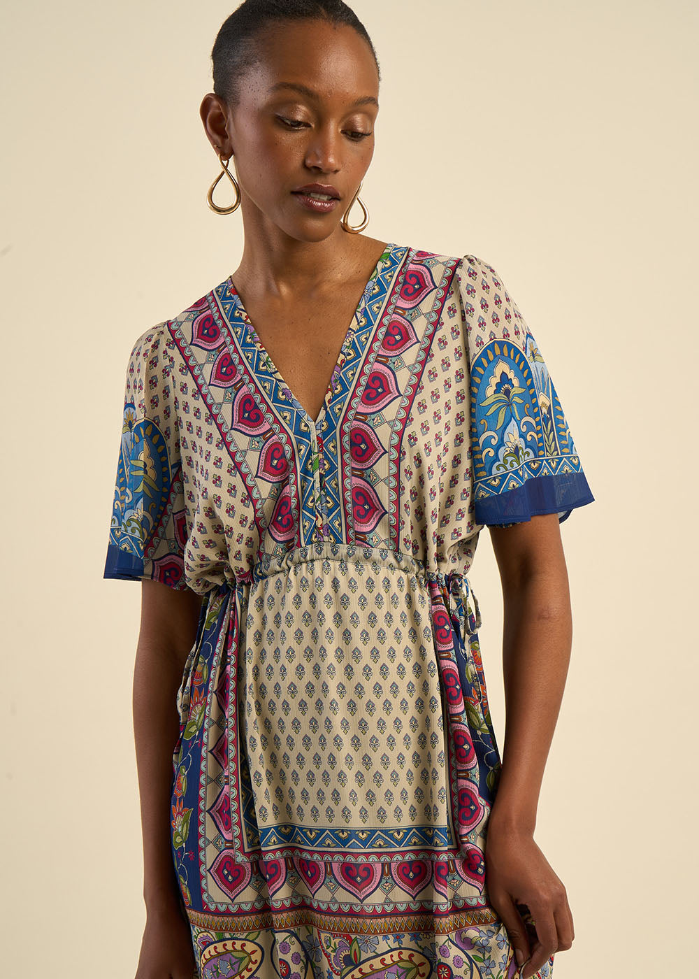 Bohemian maxi dress with V neckline - Sud Express - 7 - Sud Express