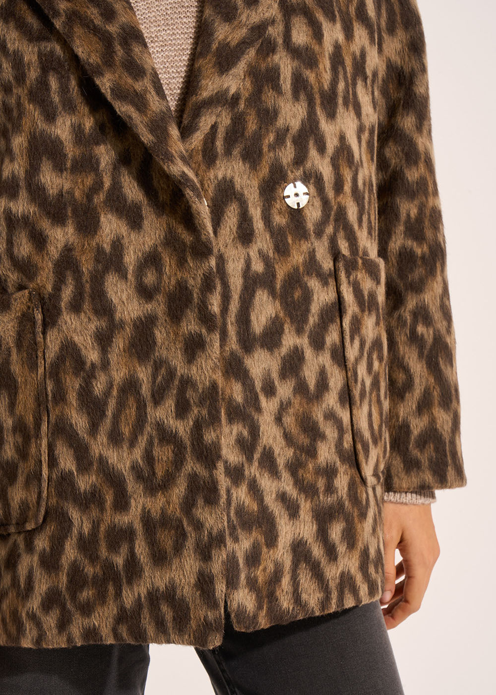MANOUDI Loose-fitting coat with animal print - 2 - Sud Express - Sud Express