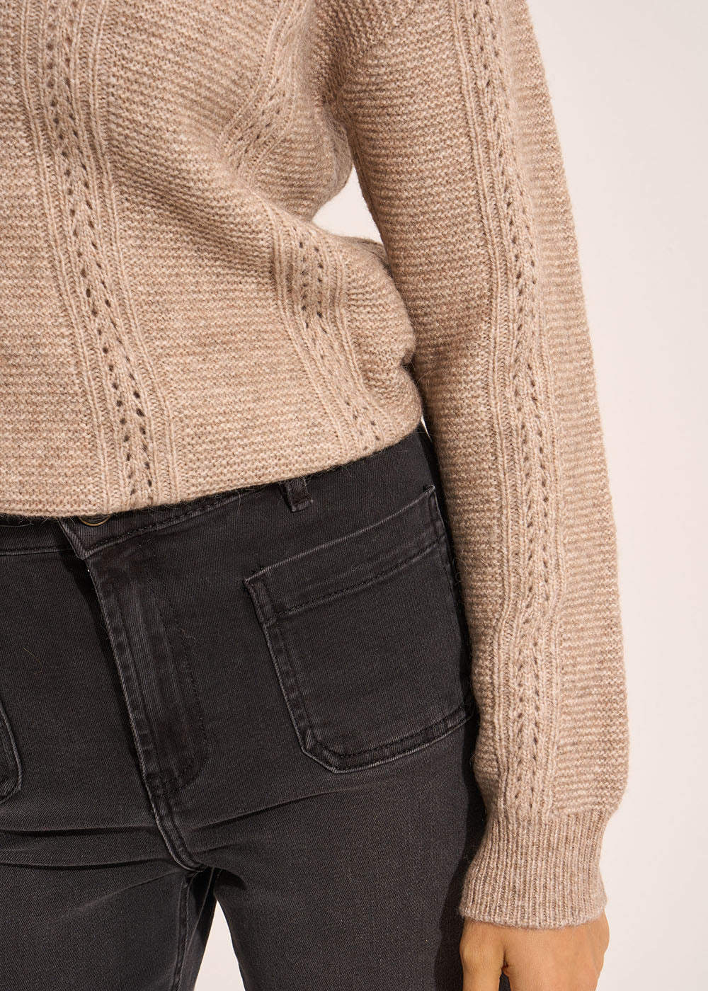 Open collar sweater  - Sud Express - 5 - Sud Express