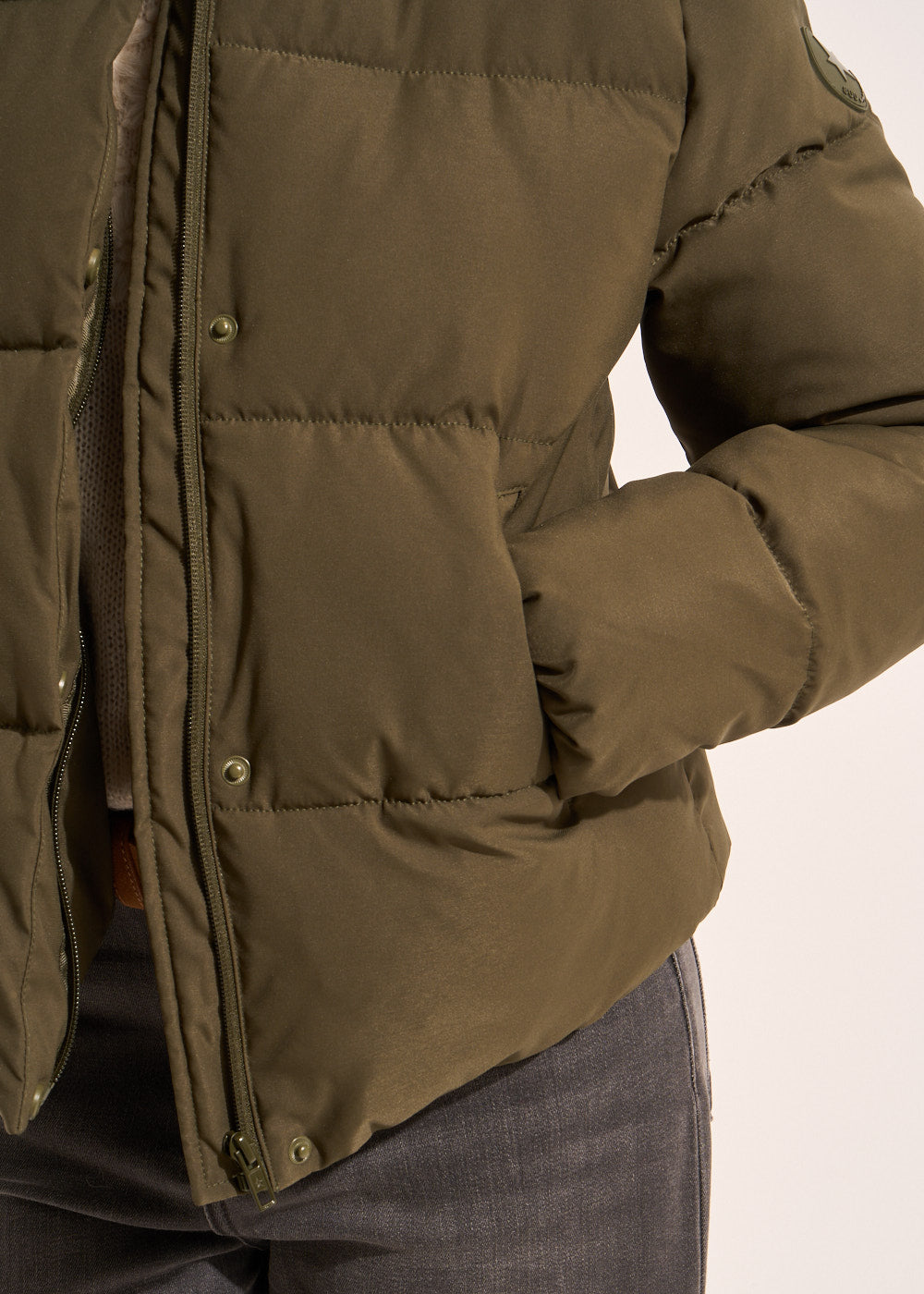 DASATY Short iridescent puffer jacket with a high collar - 4 - Sud Express - Sud Express