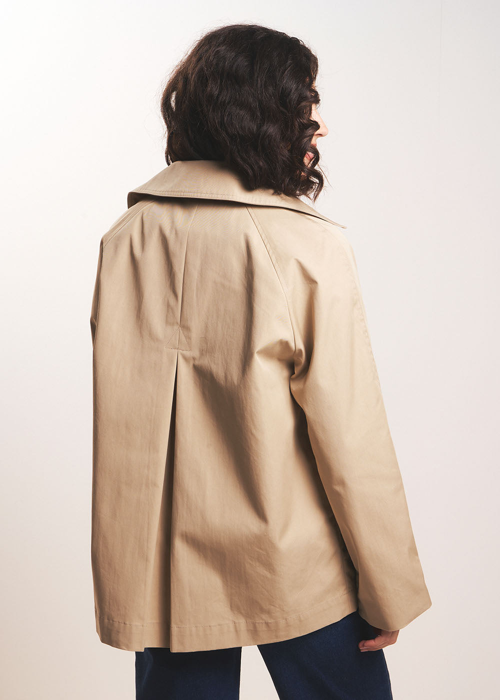 VOSTYLA Water-repellent trench coat with raglan sleeves - 3 - Sud Express - Sud Express