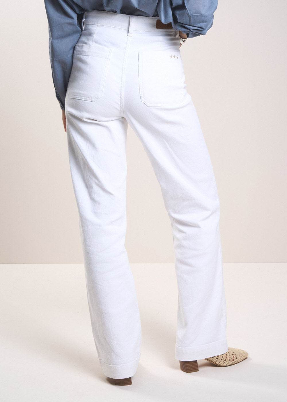 Wide-leg jeans with cuffs and high waist - Sud Express - 3 - Sud Express