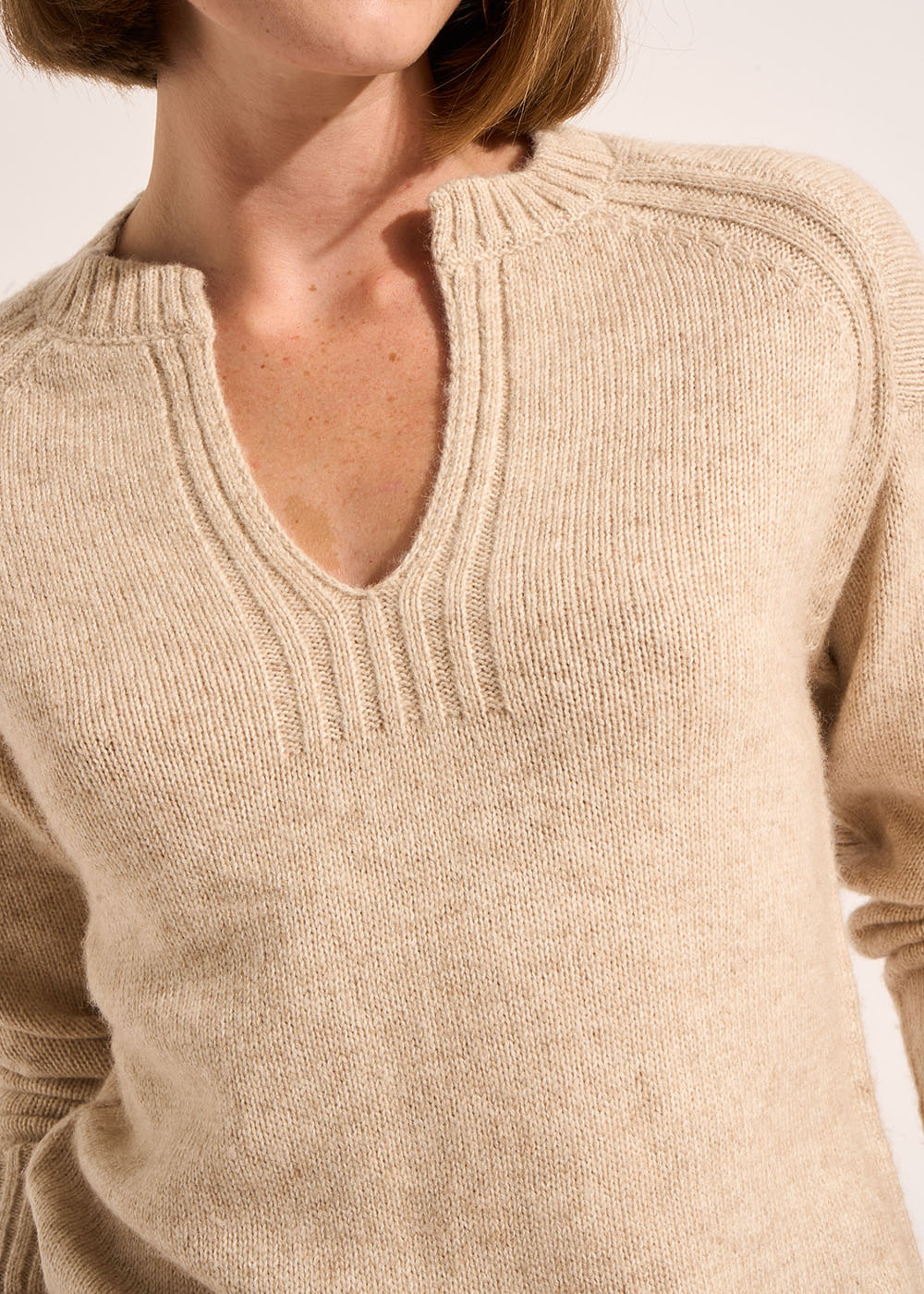 MILANO Tunisian collar jumper with wide sleeves - 2 - Sud Express - Sud Express