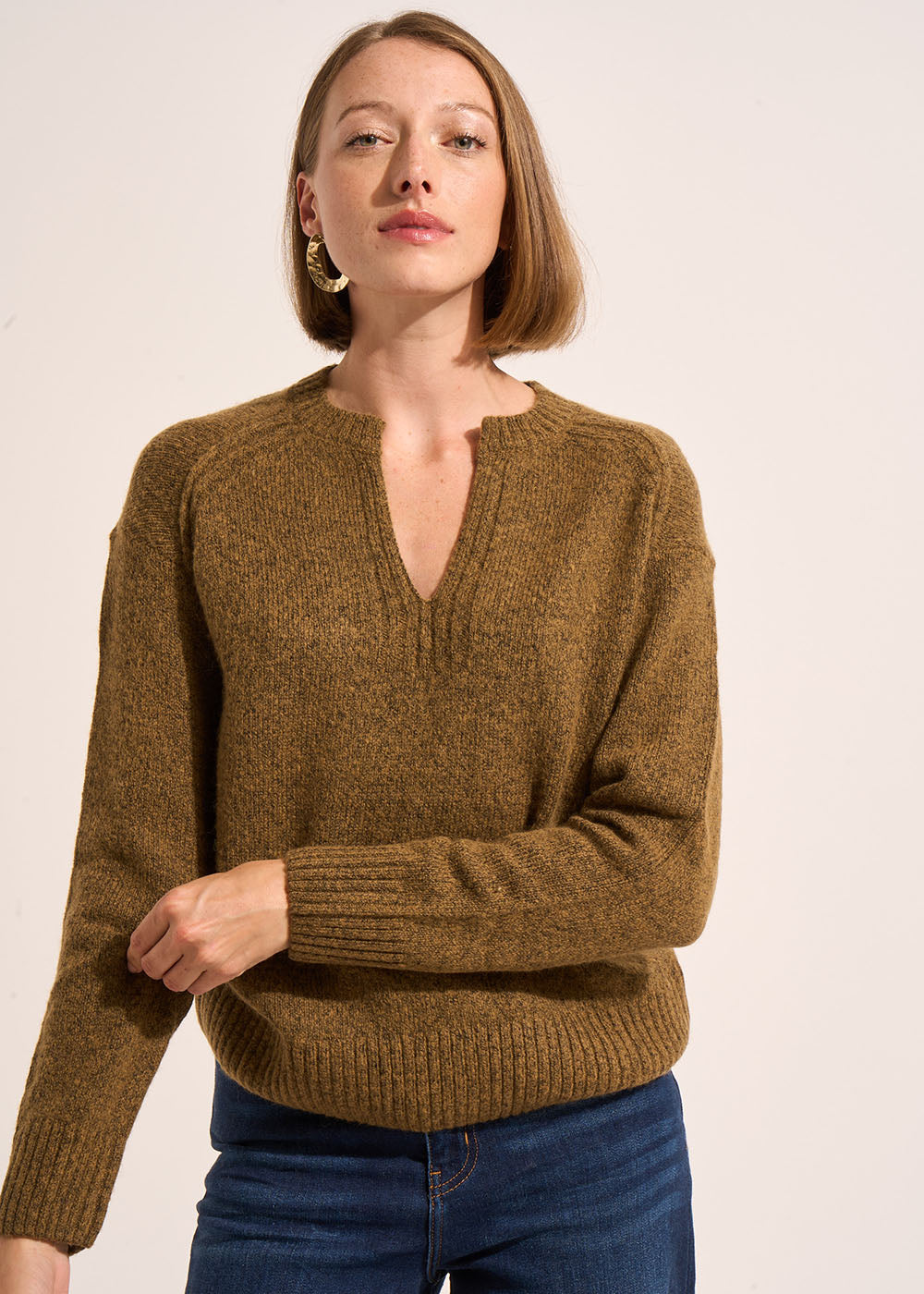 Tunisian collar jumper with wide sleeves - Sud Express - 5 - Sud Express