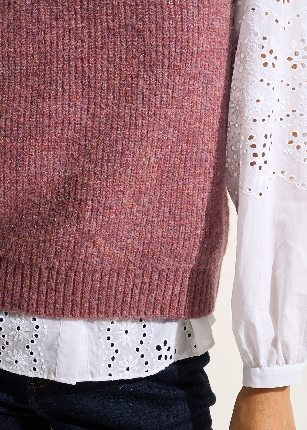 Sleeveless round-neck jumper - Sud Express - 5 - Sud Express